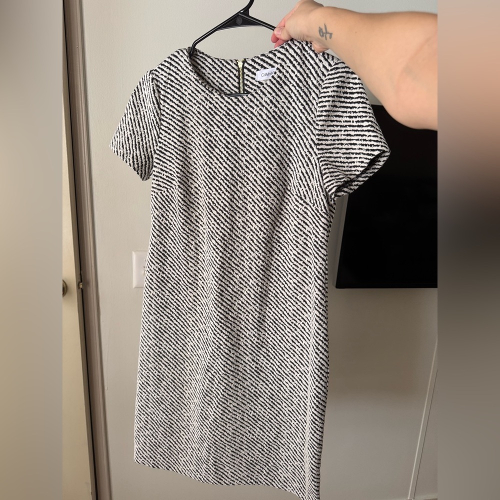 Calvin Klein Midi Dress - Picture 2 of 8